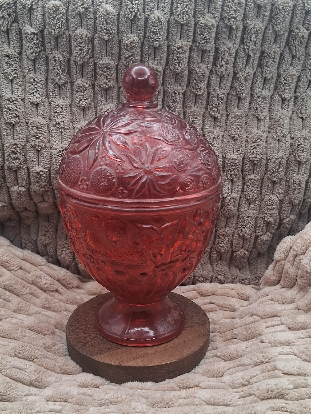Avon Vintage Red Candy Dish with Lid. 1960's